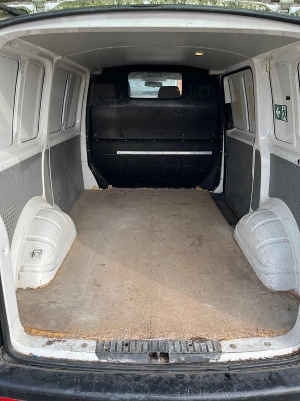 Gebraucht VW Transporter 83 PS (61 kW) 2012 Weiß Van