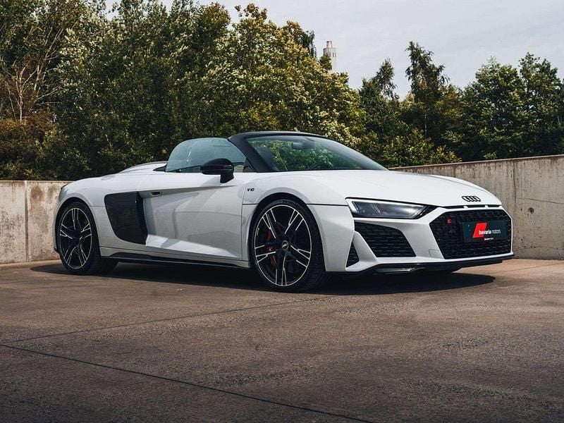 Grau Gebraucht 2020 Audi R8 Spyder Performance Cabrio | 158.900 € (Fairer Preis) - Bild 1/4