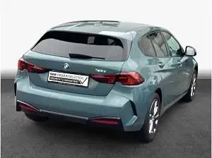 Gebraucht BMW 120 150 PS (110 kW) 2025 Grün (cape york grün metallic) Kleinwagen