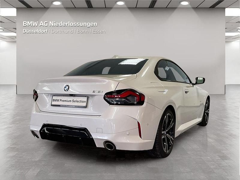 Gebraucht BMW 218 Shadowline 156 PS (114 kW) 2025 Weiß Coupé