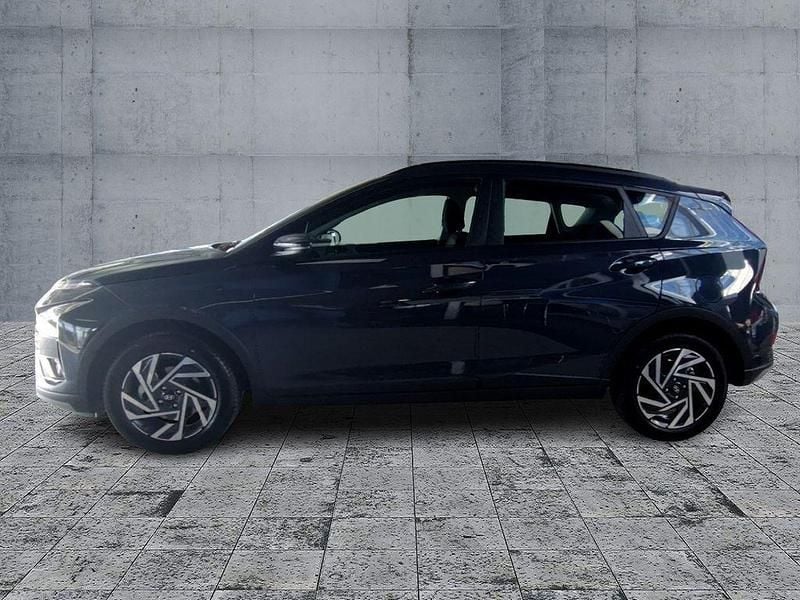 Neu Hyundai Bayon Trend 90 PS (66 kW) 2026 Grau SUV