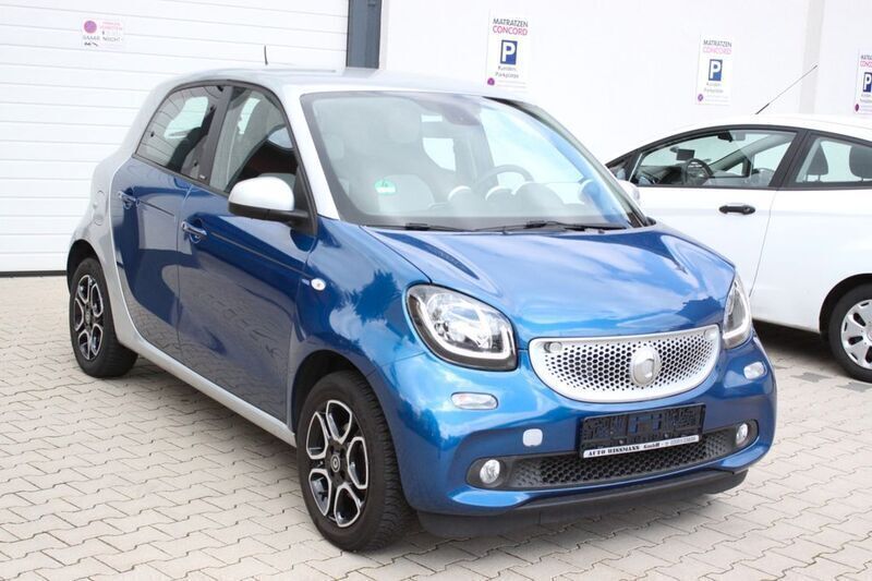 Gebraucht Smart ForFour Passion 71 PS (52 kW) 2014 Blau Kleinwagen
