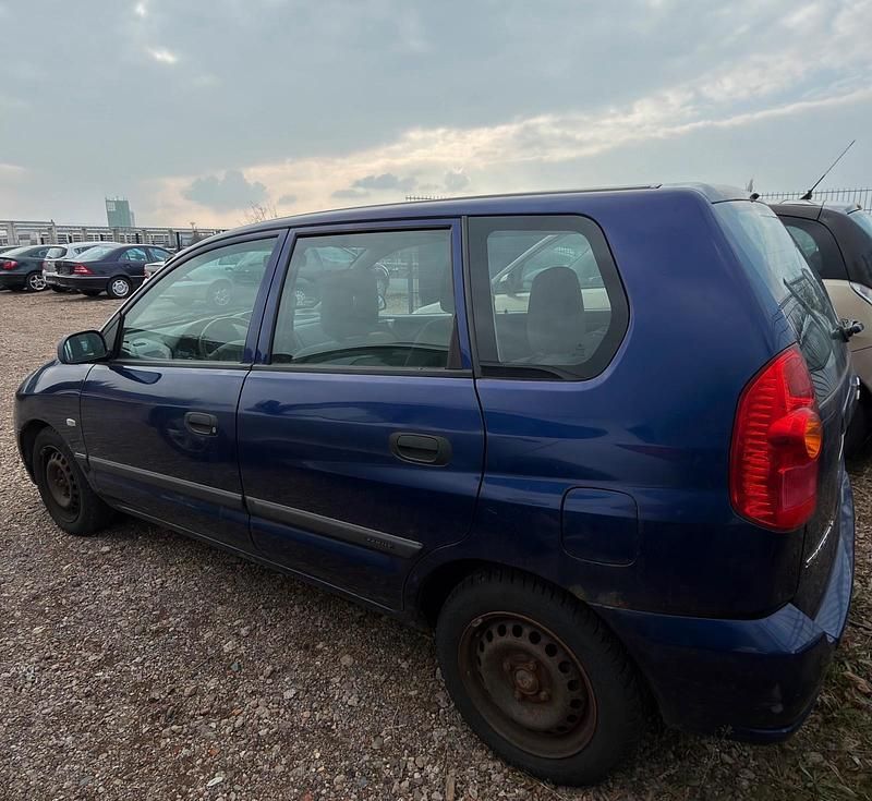 Gebraucht Mitsubishi Space Star 82 PS (60 kW) 2004 Blau Van / Kleinbus