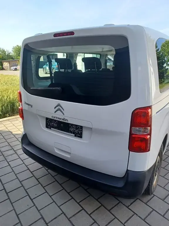 Gebraucht Citroën Jumpy 120 PS (88 kW) 2020 Weiß Van / Kleinbus