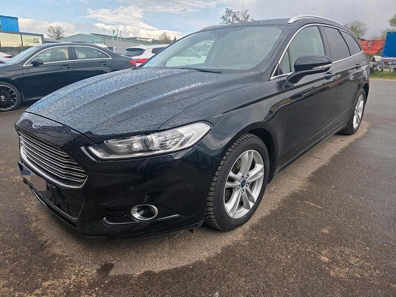 Gebraucht Ford Mondeo 179 PS (131 kW) 2016 Schwarz Kombi