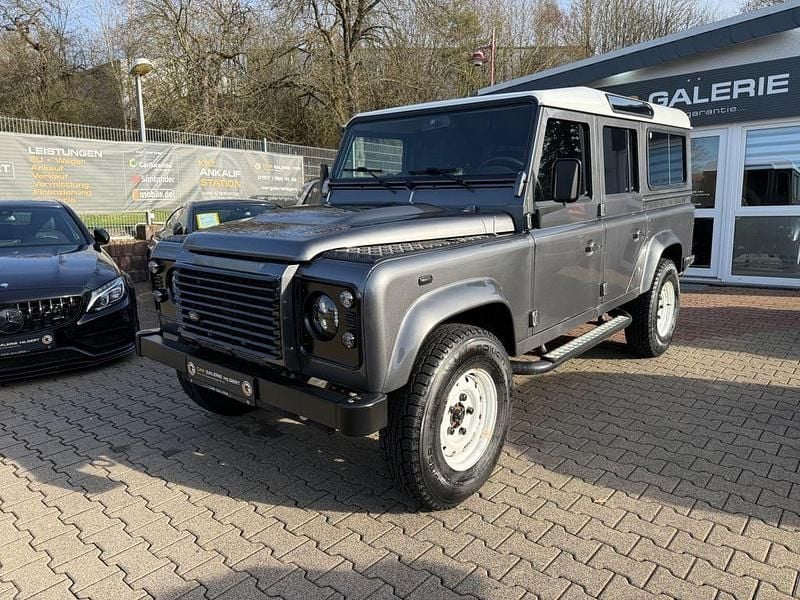 Gebraucht Land Rover Defender 122 PS (89 kW) 2016 Grau Kombi