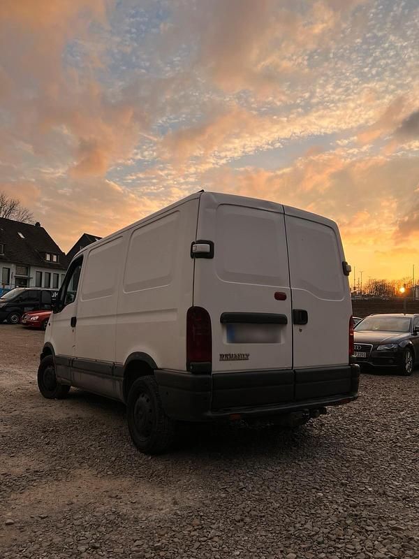 Gebraucht Renault Master 82 PS (60 kW) 2001 Weiß Van / Kleinbus