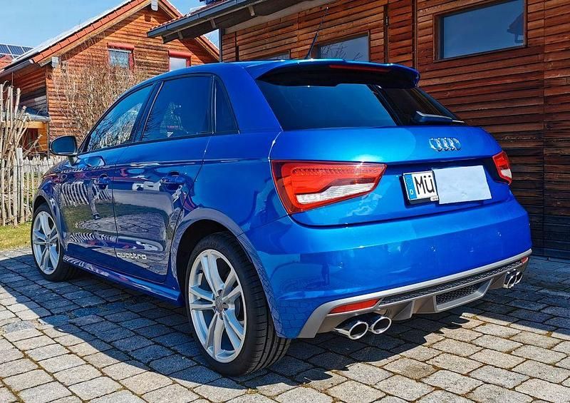 Gebraucht Audi A1 Sportback Sport 231 PS (169 kW) 2018 Blau Kleinwagen
