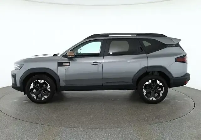 Neu Dacia Bigster Extreme 156 PS (114 kW) 2026 Grau SUV