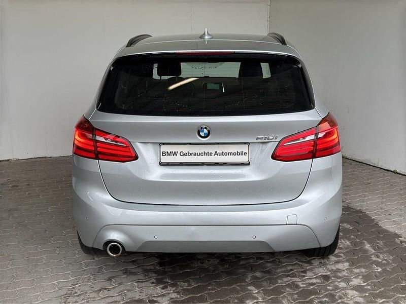 Gebraucht BMW 218 Active Tourer Advantage 140 PS (102 kW) 2019 Silber Van / Kleinbus
