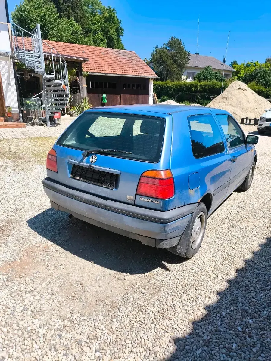 Gebraucht VW Golf III 90 PS (66 kW) 1999 Kleinwagen
