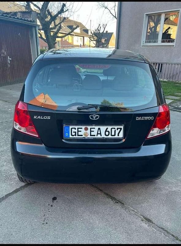 Gebraucht Chevrolet Kalos 94 PS (69 kW) 2004 Schwarz Kleinwagen