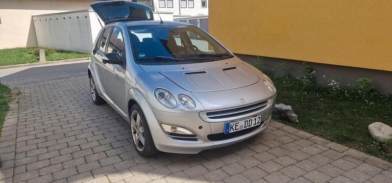 Second-hand Smart ForFour Passion 109 CP (80 kW) 2004 Argintiu Hatchback