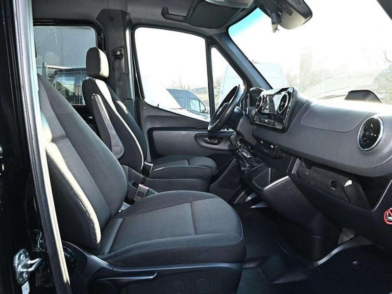 Gebraucht Mercedes Sprinter 150 PS (110 kW) 2024 Schwarz Van