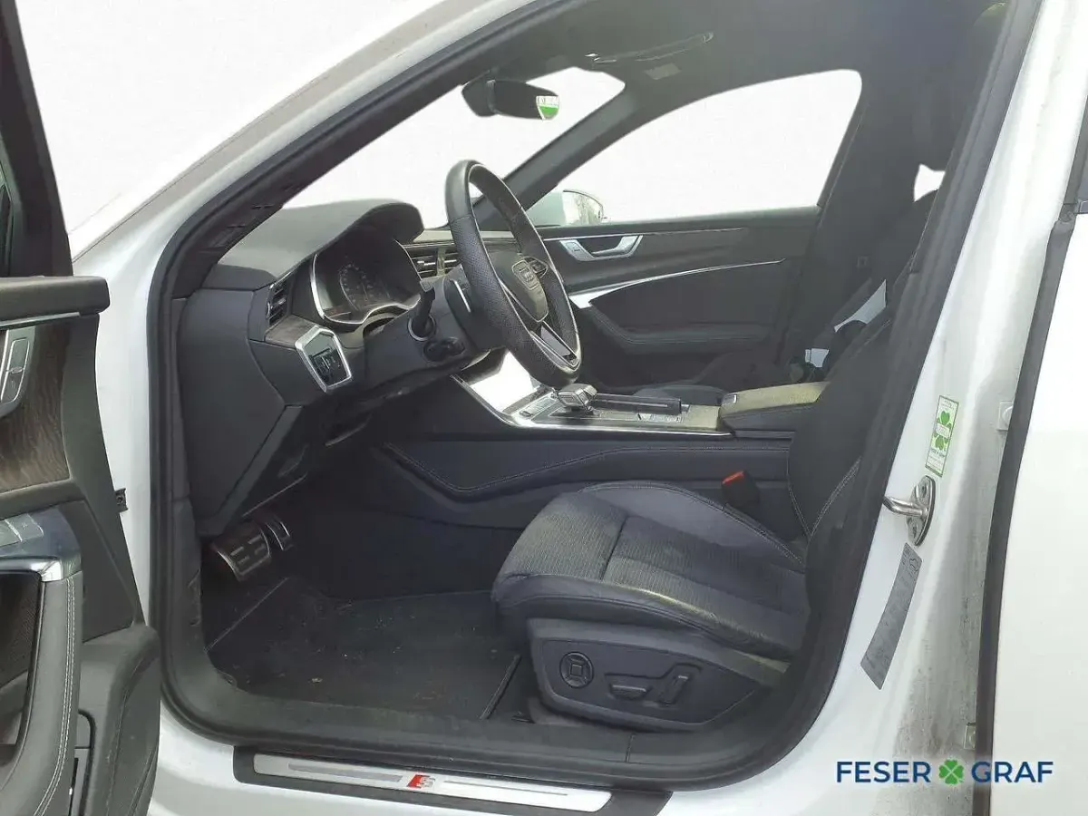 Gebraucht Audi A6 S-Line 340 PS (250 kW) 2023 Ibisweiß Kombi