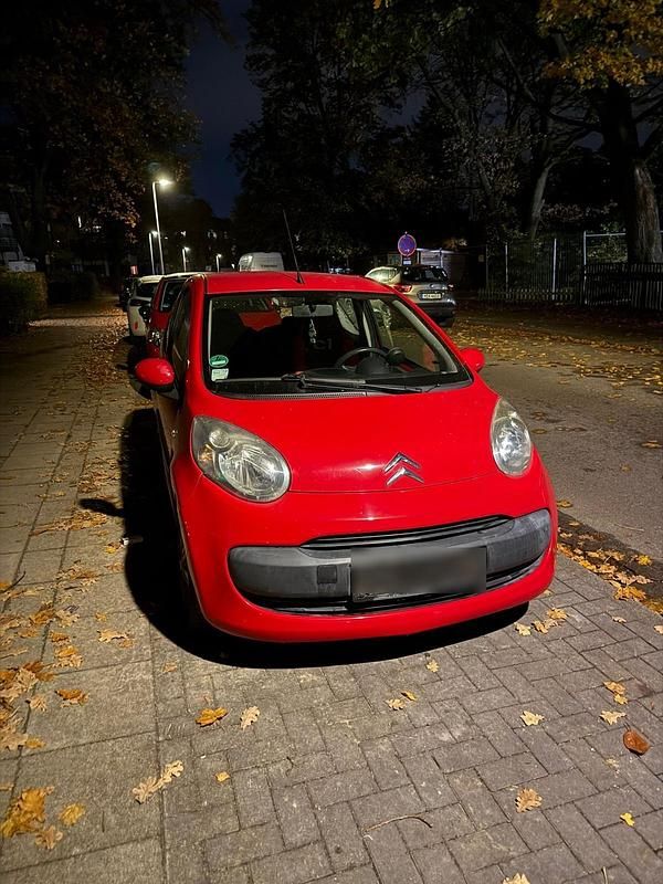 Rot Gebraucht 2006 Citroën C1 Kleinwagen | 1.550 € (Fairer Preis) - Bild 1/4