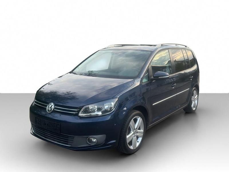 Blau Gebraucht 2010 VW Touran Highline Van / Kleinbus | 9.489 € (Fairer Preis) - Bild 1/4