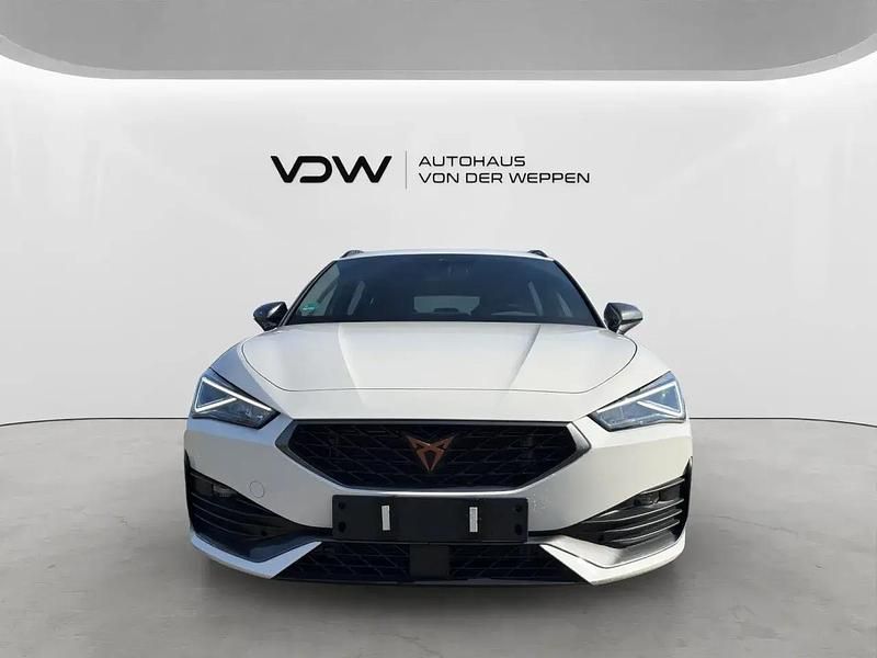 Gebraucht Cupra Leon VZ 245 PS (180 kW) 2024 Weiß Kombi