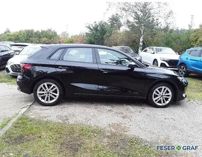 Occasion Audi A3 Ambiente 116 ch (85 kW) 2025 Noir Berline