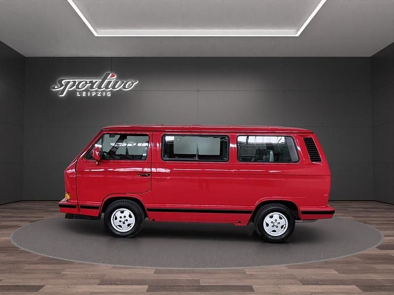 Gebraucht VW Multivan Edition 92 PS (67 kW) 1992 Rot Van
