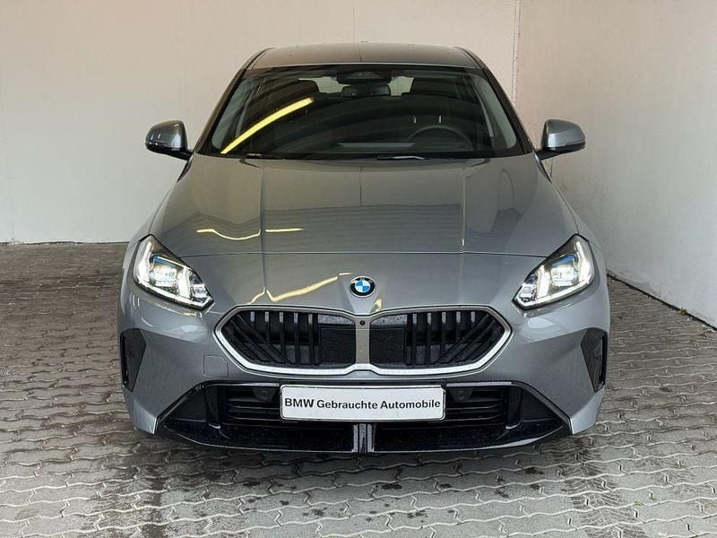 Grau Gebraucht 2025 BMW 120 M Sport Kleinwagen | 33.590 € (Superpreis) - Bild 1/4