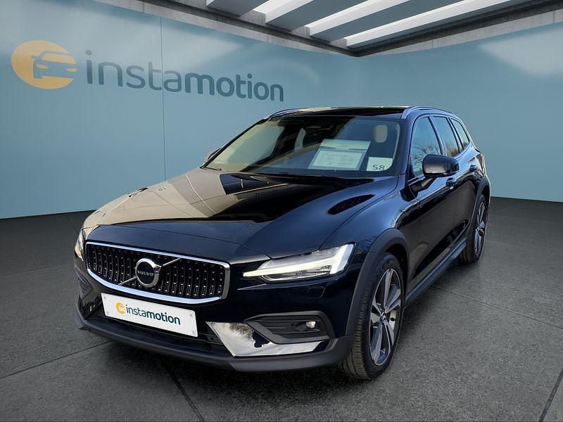Schwarz Gebraucht 2023 Volvo V60 CC Kombi | 40.949 € (Fairer Preis) - Bild 1/4