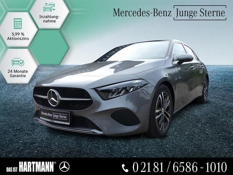 Mountaingrau metallic Gebraucht 2024 Mercedes A180 Progressive Limousine | 31.900 € (Fairer Preis) - Bild 1/4