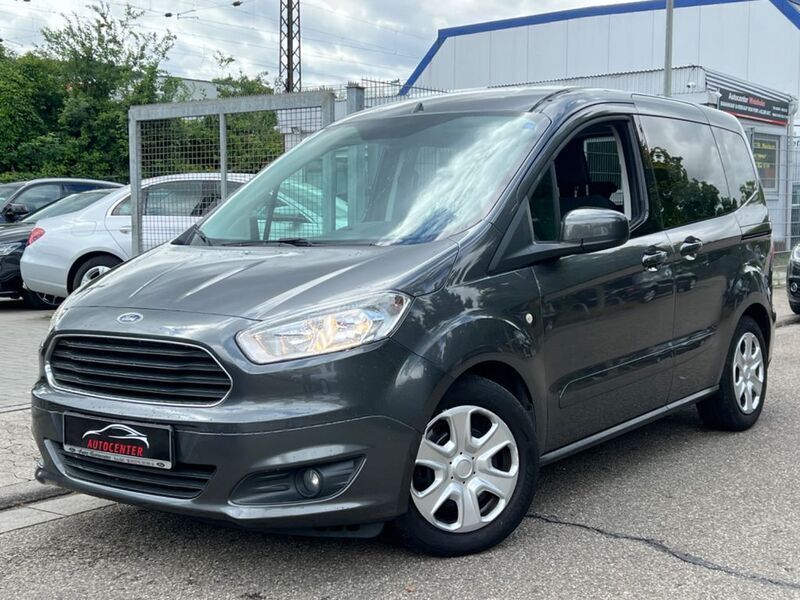 Grau Gebraucht 2015 Ford Tourneo Courier Trend Van / Kleinbus | 9.990 € (Etwas zu teuer) - Bild 1/4