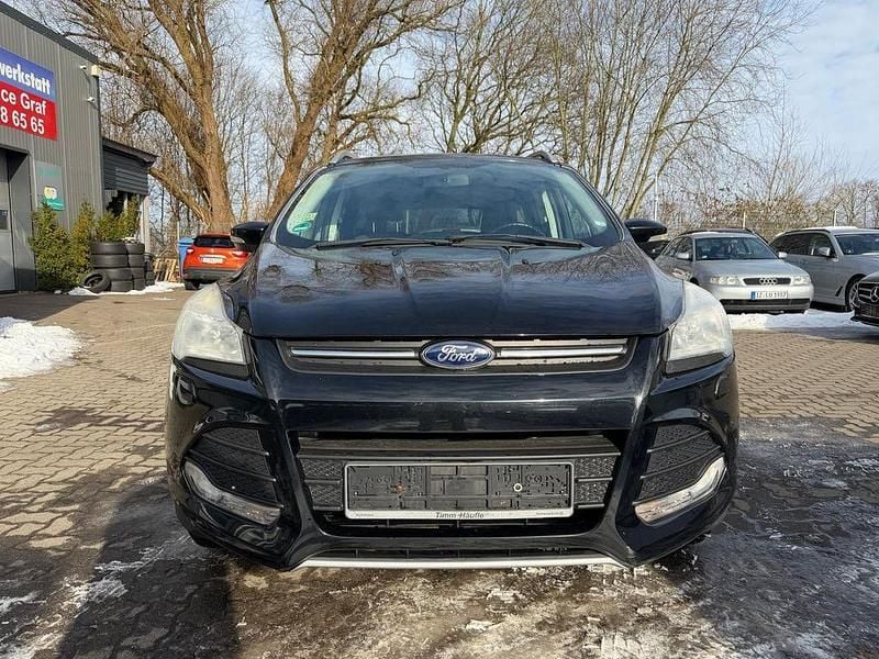Gebraucht Ford Kuga 140 PS (102 kW) 2014 Schwarz SUV