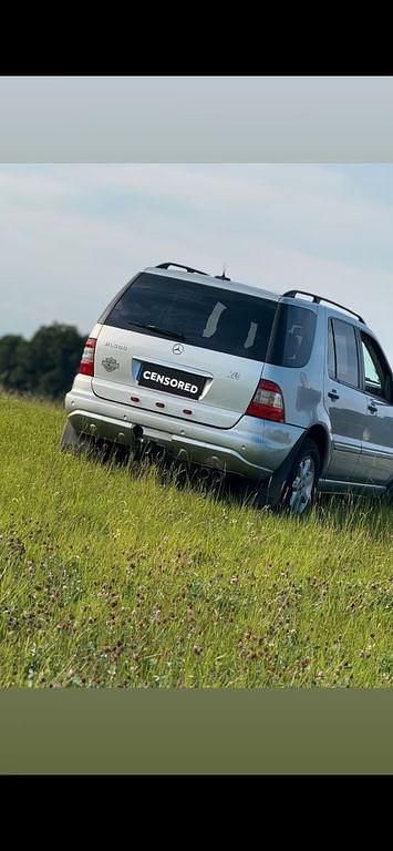 Gebraucht Mercedes ML500 292 PS (214 kW) 2002 Silber SUV
