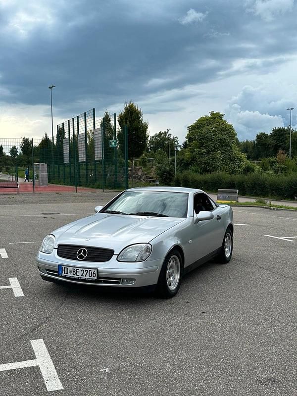 Silber Gebraucht 1998 Mercedes SLK200 Cabrio | 3.750 € (Superpreis) - Bild 1/4
