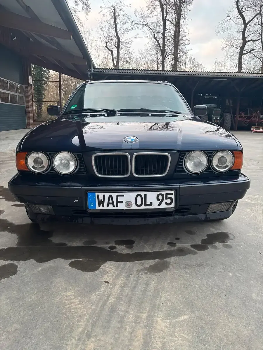 Używany BMW 520 150 KM (110 kW) 1995 Niebieski Kombi