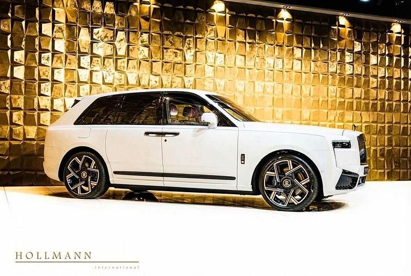 Neu Rolls Royce Cullinan 571 PS (419 kW) 2026 Weiß SUV