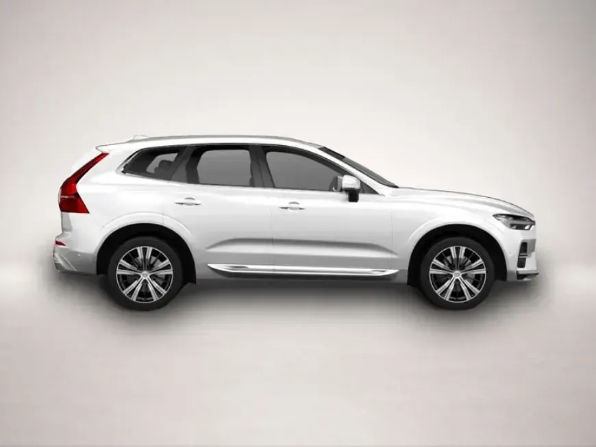 Gebraucht Volvo XC60 Core 253 PS (186 kW) 2024 Weiß SUV