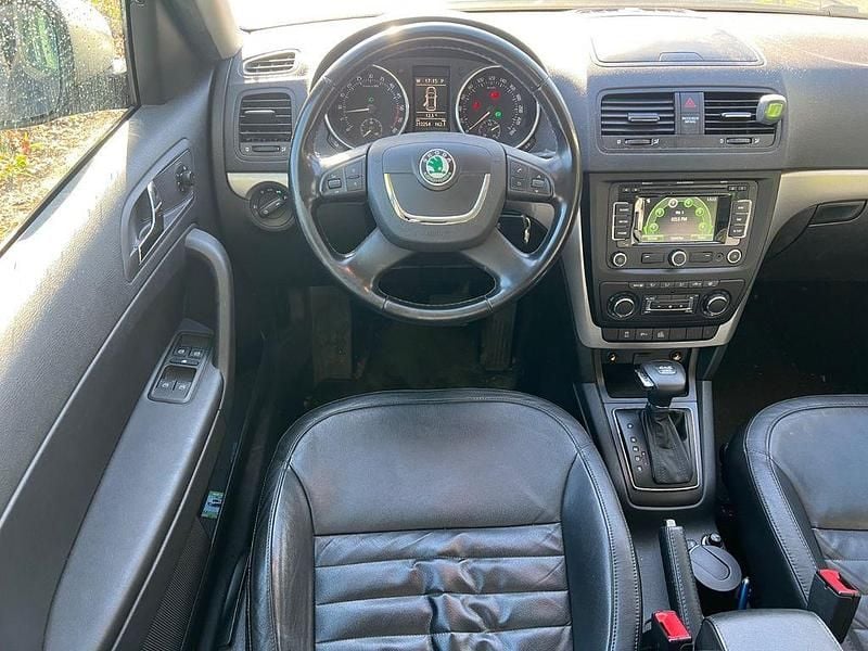 Używany Skoda Yeti Experience 140 KM (102 kW) 2011 Czarny SUV