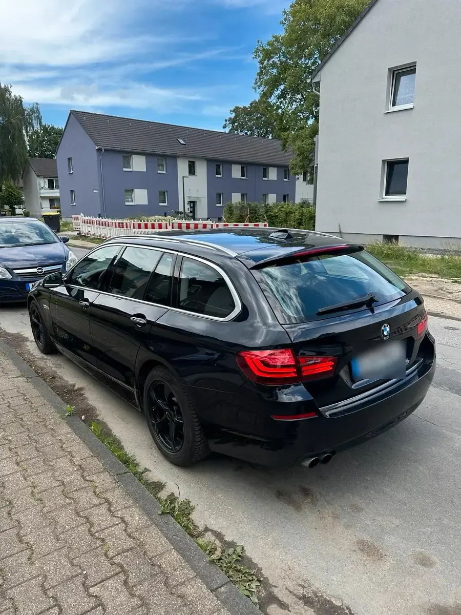 Gebraucht BMW 525 218 PS (160 kW) 2017 Schwarz Kombi