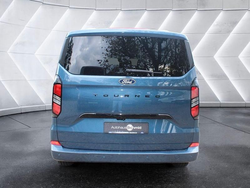 Neu Ford Tourneo Custom Titanium 150 PS (110 kW) 2025 Blau Van