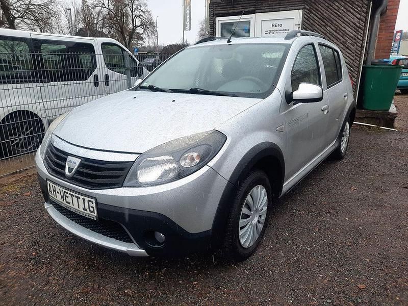 Gebraucht Dacia Sandero Stepway 84 PS (61 kW) 2011 Grau Limousine