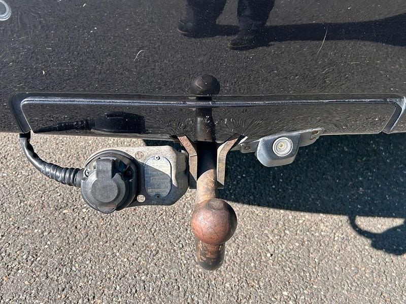 Second-hand Dodge Nitro 177 CP (130 kW) 2008 Negru SUV