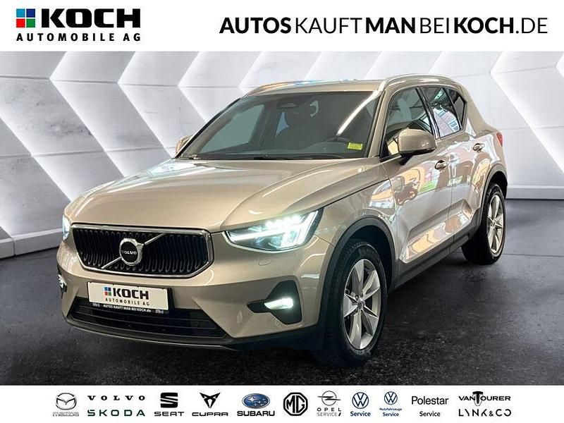Bright dusk Gebraucht 2024 Volvo XC40 Core SUV | 35.890 € (Fairer Preis) - Bild 1/4