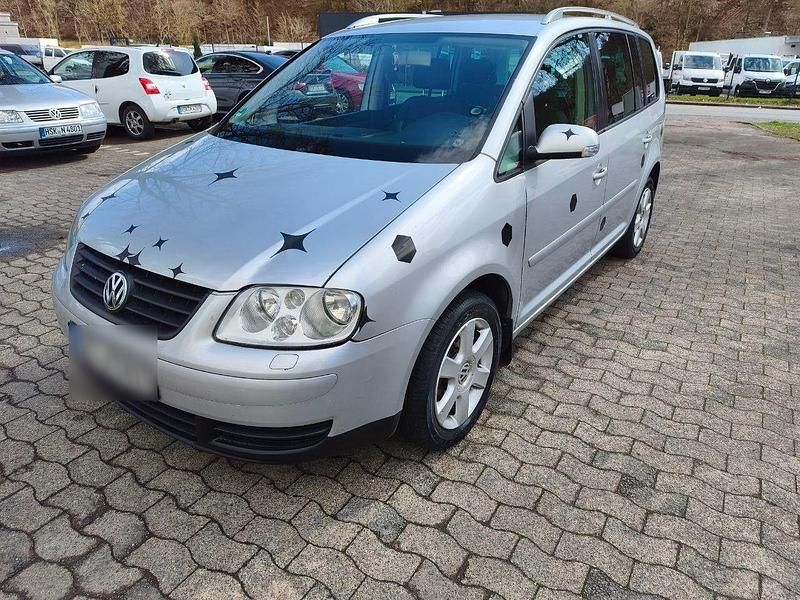Gebraucht VW Touran Basis 101 PS (74 kW) 2004 Silber Van / Kleinbus