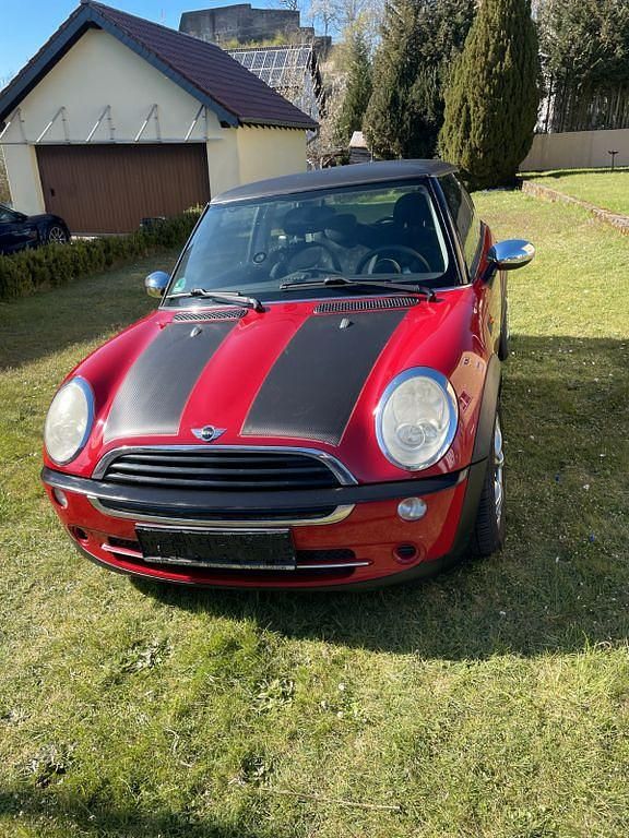 Gebraucht Mini ONE 90 PS (66 kW) 2005 Rot Kleinwagen