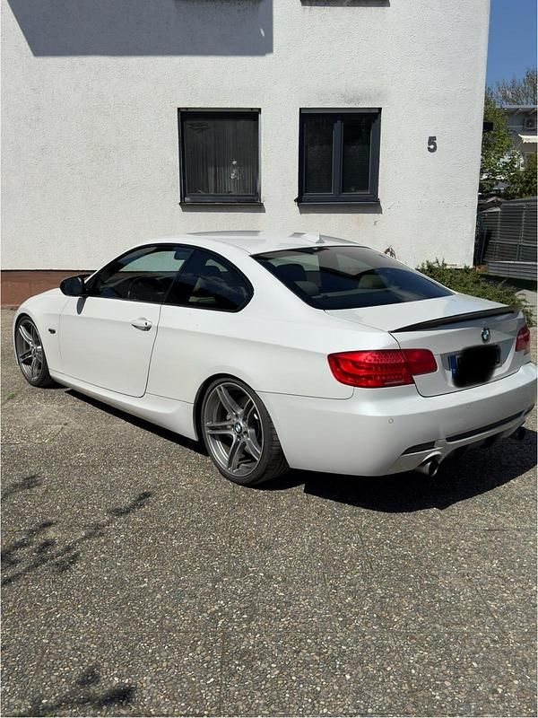 Second-hand BMW 335 326 CP (239 kW) 2012 Alb Coupe