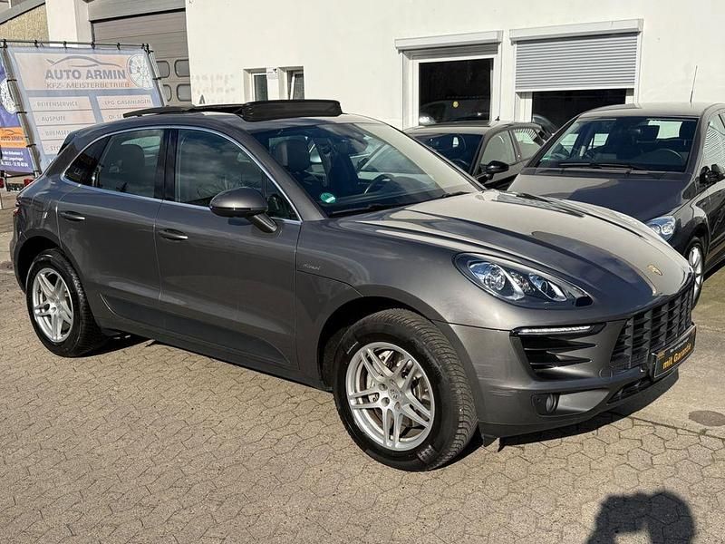 Gebraucht Porsche Macan S 258 PS (189 kW) 2015 Grau SUV