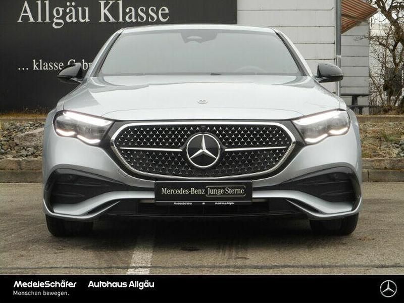 Usata Mercedes E450 Premium 367 CV (269 kW) 2024 Argento Berlina