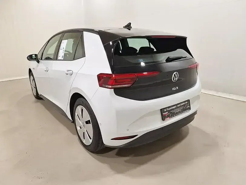 Gebraucht VW ID.3 IQ Drive 150 kW (204 PS) 2022 Gletscherweiß metallic Kleinwagen