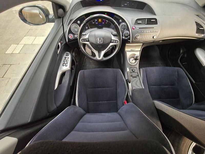 Gebraucht Honda Civic Sport 140 PS (102 kW) 2008 Grau Limousine