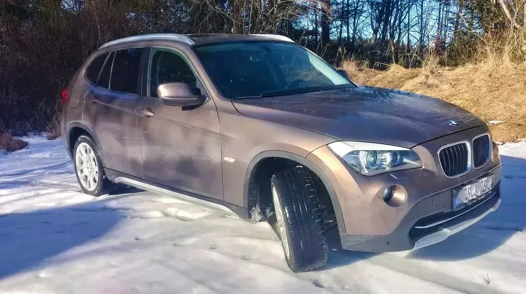 Gebraucht BMW X1 177 PS (130 kW) 2011 Braun SUV