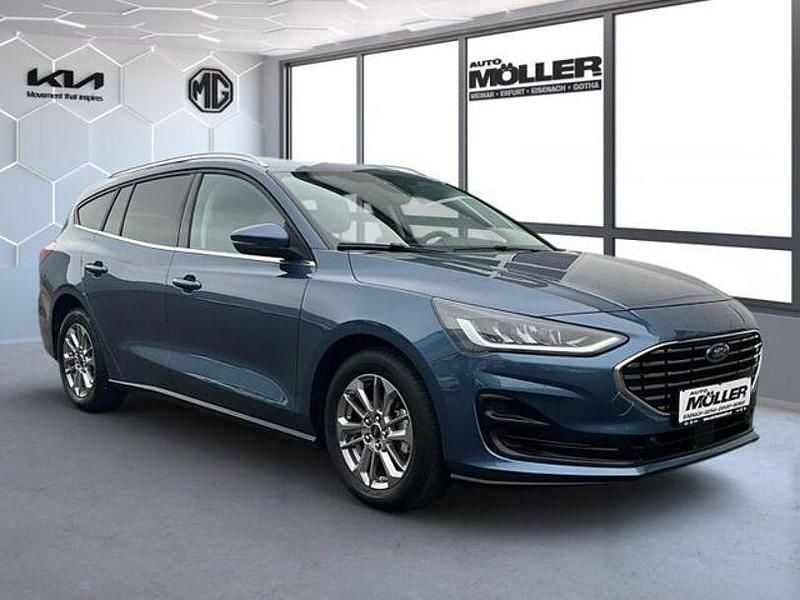 Używany Ford Focus Titanium 125 KM (91 kW) 2023 Niebieski Sedan/Limuzyna