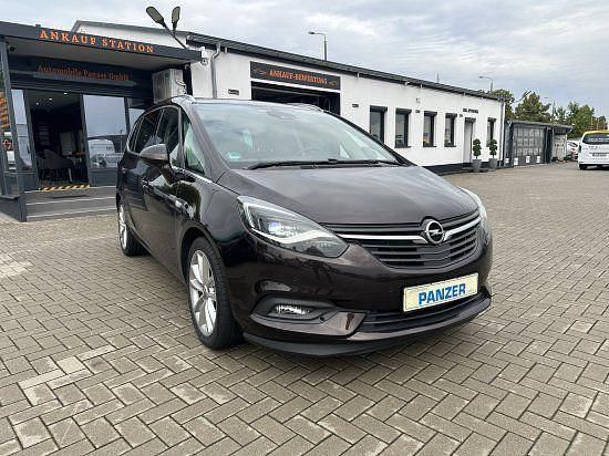 Braun Gebraucht 2017 Opel Zafira Innovation Van / Kleinbus | 11.790 € (Guter Preis) - Bild 1/4